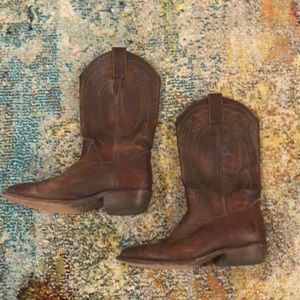 Frye Pull On Cowgirl Boots